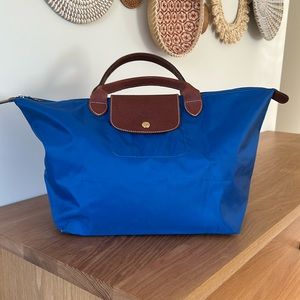 Longchamp Le Pliage Medium nylon top handle bag